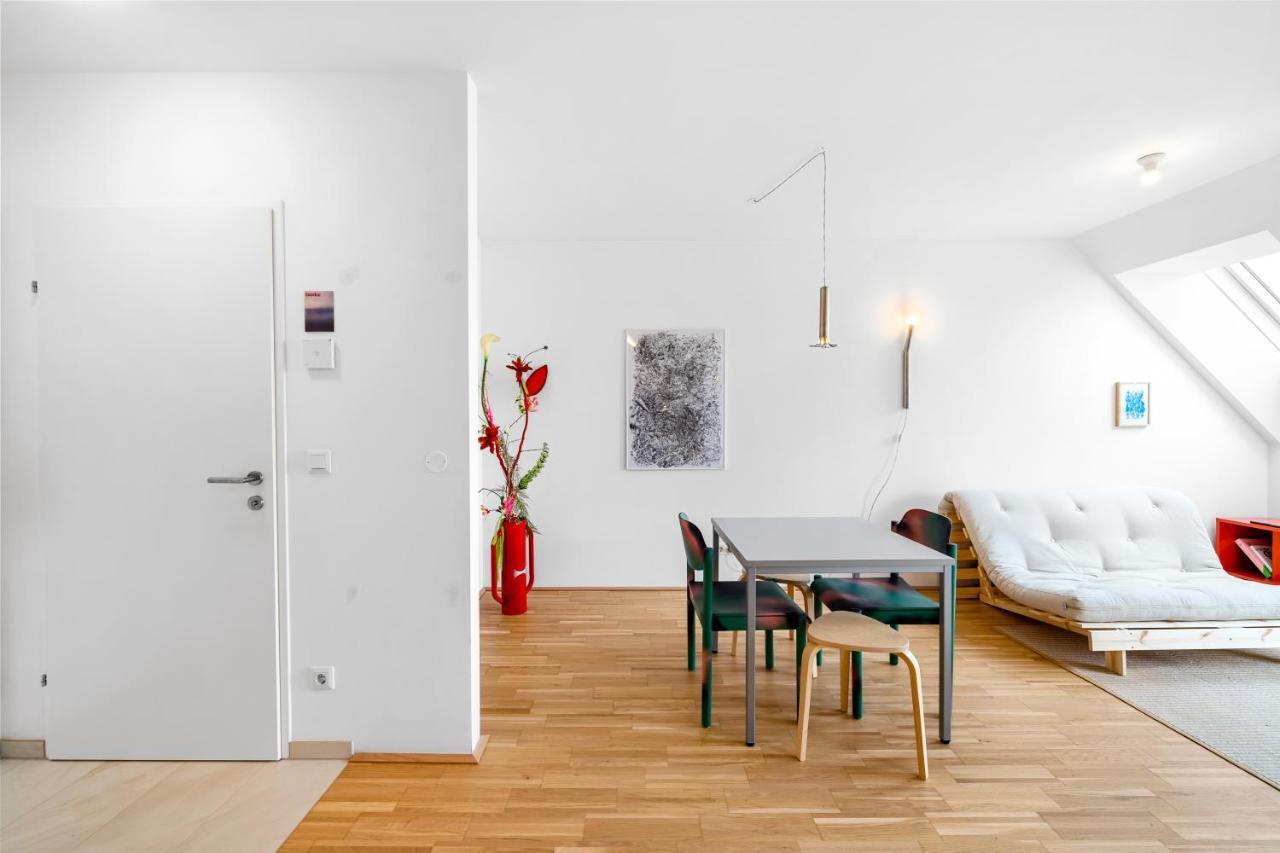 Ding Design In Brigittenau Apartament