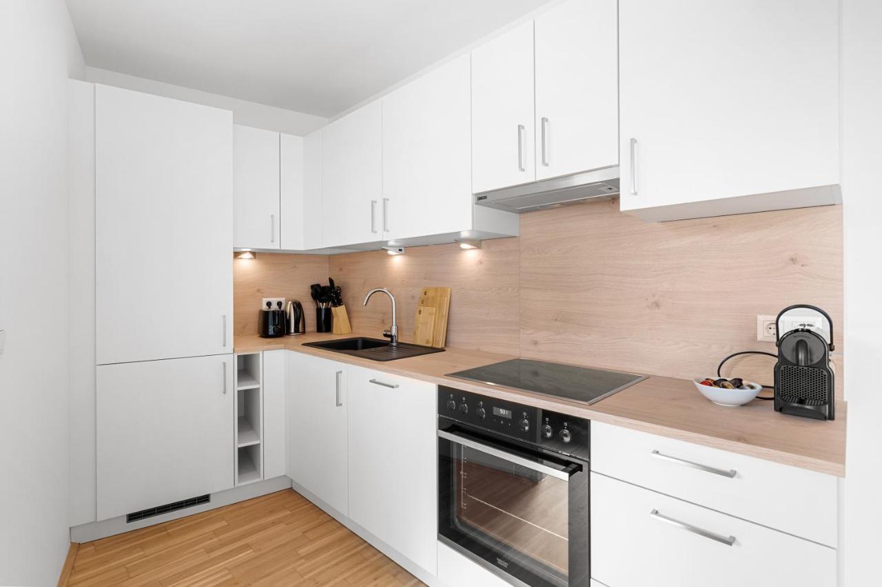 Ding Design In Brigittenau Apartament